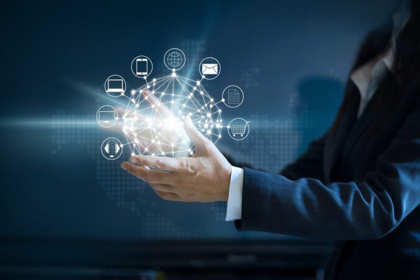 augmented-reality-trends-past-present-and-future-prediction-bmac-infotech